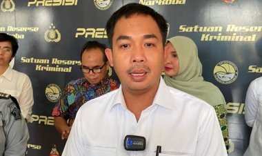 Viral Modus Tukar Uang Receh Terhadap Karyawan Kedai Ayam di Palmerah, Dua Pelaku Berhasil Diamankan Polres Jakbar