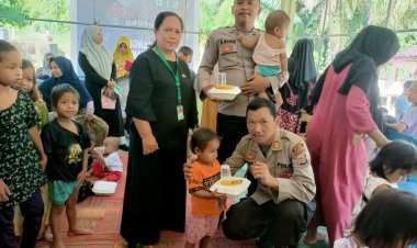 Kapolsek Suro AKP Irvan Krisdiyanto Kunjungi Posyandu Desa Lae Bangun, Berikan Makanan Tambahan untuk Anak-Anak dan Ibu Hamil