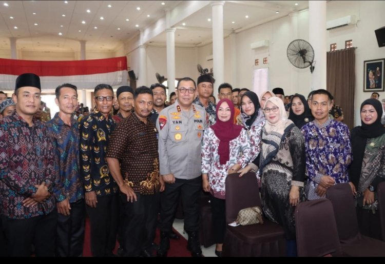 TEMU RAMAH IRJEN POL YAN FITRI HALIMANSYAH BERSAMA MASYARAKAT NATUNA
