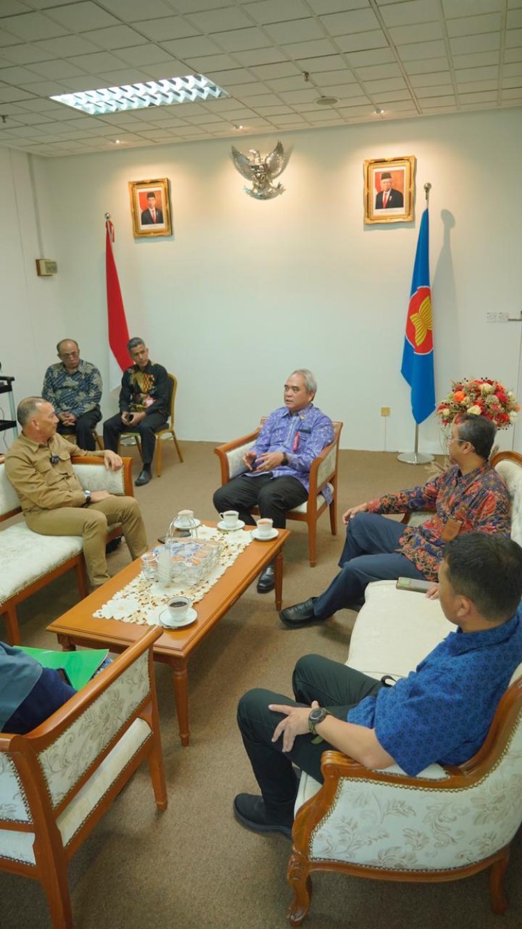 Wakil Bupati Natuna Jemput Nelayan di Malaysia
