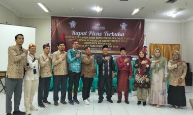 KPU Rohul Resmi Tetapkan Perolehan Kursi dan Calon Terpilih DPRD dalam Pemilu 2024