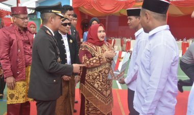 8 Napi Lapas Bengkalis dapat Remisi Bebas, Bupati Kasmarni Harapkan Jadilah Insan yang Baik