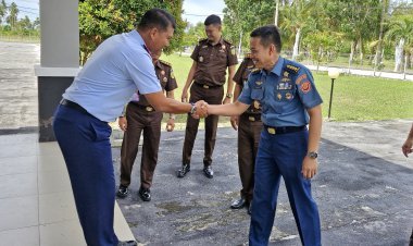 Danlanud RSA Natuna Sambut Asisten Pidmil Kejati Riau: Sinergi Penegakan Hukum Diperkuat