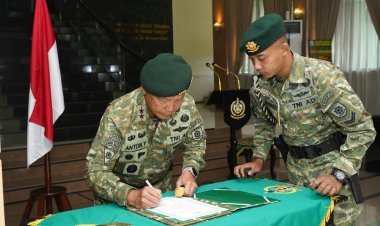 Pangdivif 2 Kostrad Pimpin Acara Laporan Korp Serah Terima Jabatan Irdivif 2 Kostrad