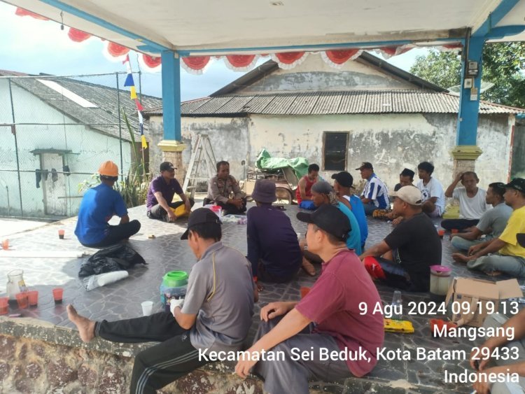 Rutin Giat Polsek Sungai Beduk laksanakan Jumat Curhat Kamtibmas Tampung Aspirasi Masyarakat