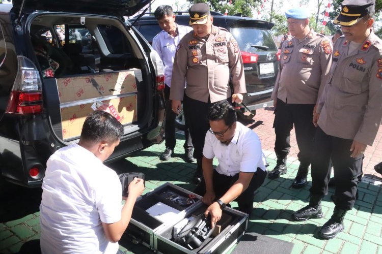 Kapolres Simalungun Gelar Apel Pengecekan Kendaraan Dinas dalam Rangka Kesiapan Operasi Mantap Praja Toba 2024