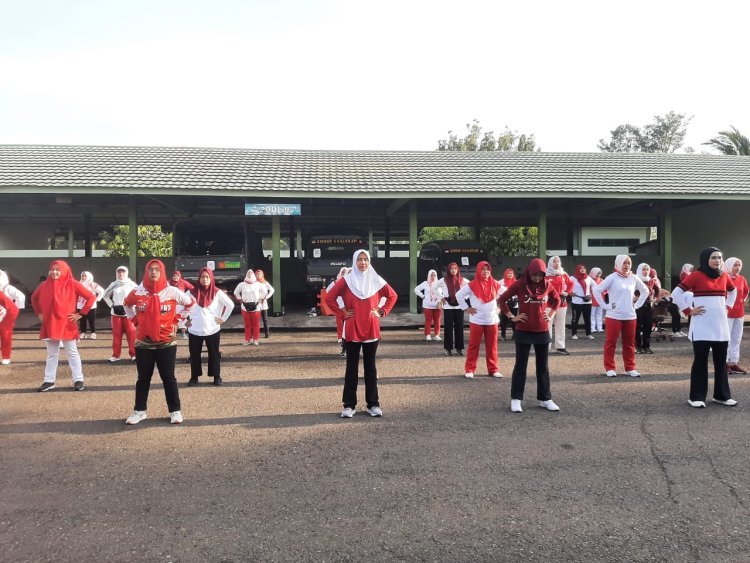 Semarakan HUT RI ke 79 Tahun Yonif 141/AYJP Gelar Perlombaan Tradisional
