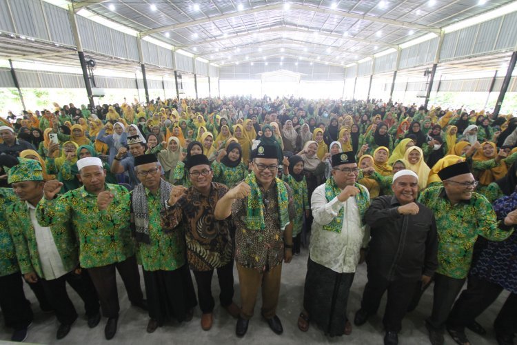 Diberi Gelar Bapak IGDT Deliserdang Asri Ludin Tambunan: Pendidikan Agama Perlu Ditanamkan Sejak Dini
