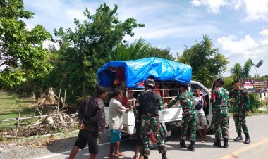 KARIMATA LAKSANAKAN SWEEPING DALAM MINIMALISIR KEGIATAN ILEGAL POS OEPOLI TENGAH SATGAS YONKAV 6/NAGA