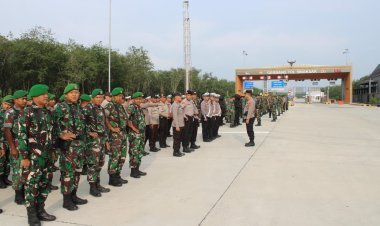 Polres Simalungun Gelar Apel Pasukan Kesiapan Simulasi Pengamanan VVIP Kunjungan Presiden Jokowi dalam Rangka Peresmian Pintu Tol Sinaksak