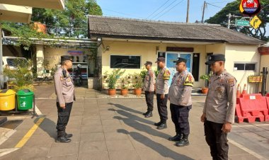 Arahan IPTU Purwantoro dalam Apel Pagi: Disiplin Kunci Keberhasilan Tugas