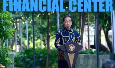 Presiden Joko Widodo Meresmikan Kawasan Indonesia Islamic Financial Center
