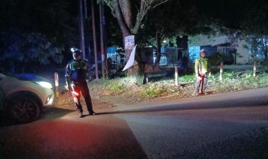 Satlantas Polres Simalungun Gelar Blue Light Patrol,  Antisipasi Pelanggaran Lalu Lintas dan  Kejahatan Jalanan