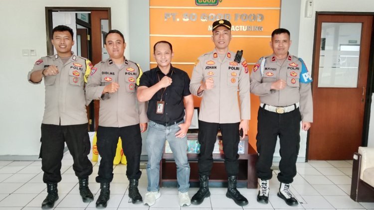 Kapolsek Cikupa AKP Johan Armando Utan, Tinjau Keamanan di PT Soo Good Food, Desa Cibadak Didampingi Jajaran Polsek
