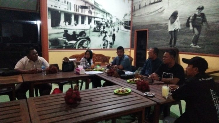 Rapat Penetapan Tanggal Pengukuhan IWO Indonesia Natuna Berlangsung Lancar