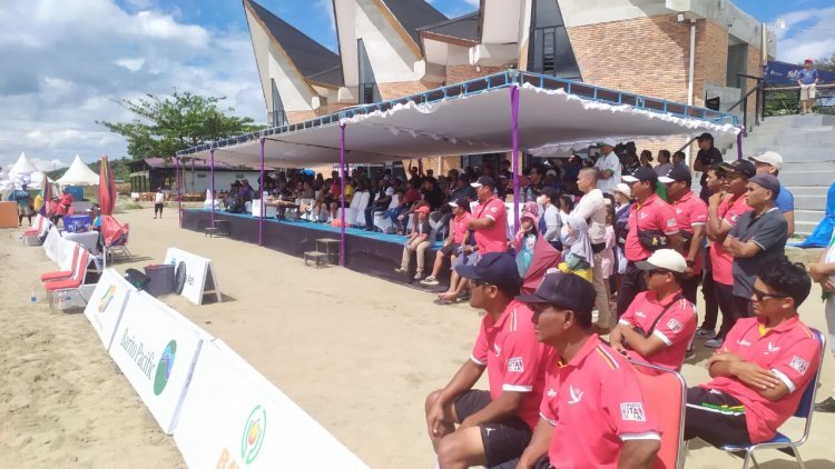 Venue voli pantai PON XXI Aceh-Sumut Unik di Caldera Toba