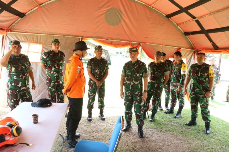 Pangdam XIII/ Merdeka Meninjau Latihan Lapangan Parisai Bumi - 24 Operasi Tanggap Darurat Bencana Alam Korem 132/ Tdl