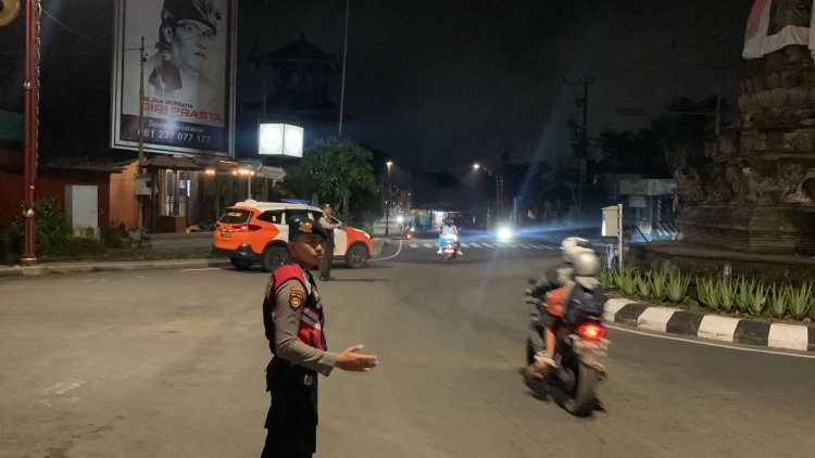 Sat Samapta Pergelaran Blue Light Randis R4 di Kota Bangli Demi Kenyamanan Dan Kelancaran Arus Lalu lintas