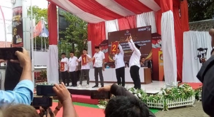 Diiringi Ribuan Simpatisan, Pasangan Cabub Pemalang Mansur - Bobby Mendapatkan Nomor Urut Dua
