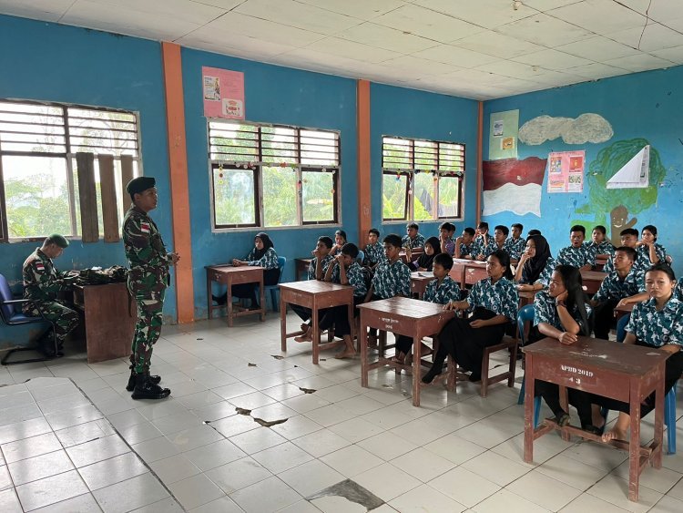 Mengajar di Garis Depan: Satgas Pamtas Yonarmed 11 Kostrad Berkontribusi pada Pendidikan