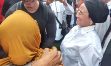 Kaesang Pangarep, Putra Presiden Jokowi, Kunjungi Kediaman Bupati Tanjung Balai Karimun Aunur Rafiq