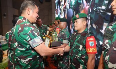 Danpos 2 Koramil 03/Sungai Raya Sertu Sugiyanto Terima Penghargaan Dari Kasad