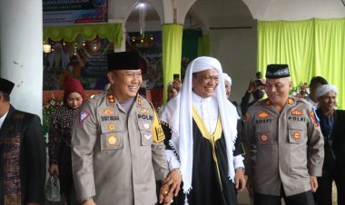 Kapolres Simalungun Hadiri Sidang Munaqasyah ke-34 Thariqat Naqsyabandiyah Al-Kholidiyah Jalaliyah di Bandar Tinggi