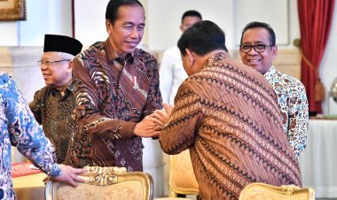 Momen Keakraban Jelang Purnatugas Presiden Joko Widodo di Istana Negara