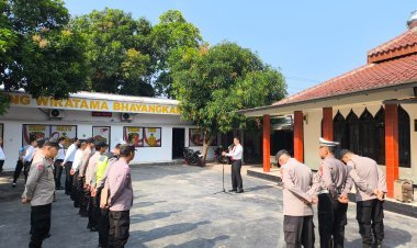 Pelaksanaan Apel Pagi di Polsek Cikupa