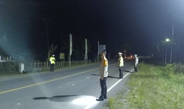 Polres Simalungun Kegiatan Apel Malam Antisipasi Balap Liar dan Gangguan Kamtibmas Jelang Pelantikan Presiden
