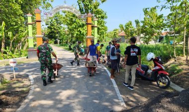 Danramil dan Babinsa Bergotong Royong Bangun Talud