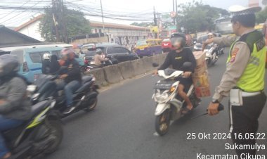 Kegiatan Protap Gatur Lalin Polsek Cikupa: Menjaga Kamseltibcar Lantas di Jalan Raya