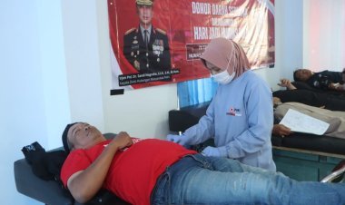 Peringati Hari Jadi, Humas Polres Tegal Kota bersama Awak Media Gelar Donor Darah