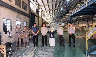 Kapolsek Cikupa Tinjau Gudang Logistik KPU dan Kantor PPK Jelang Pilkada 2024