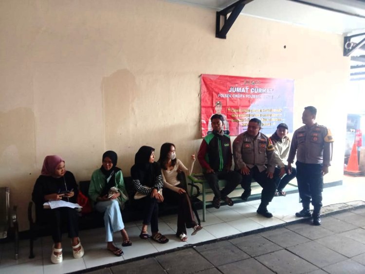Polsek Cikupa Gelar Jumat Curhat untuk Tingkatkan Keamanan dan Sinergitas dengan Warga
