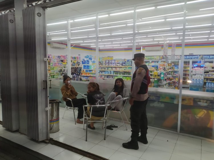 Cegah Kejahatan Malam, Polsek Susut Gelar Patroli Blue Light