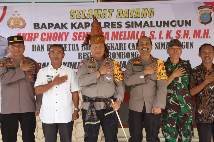 Kapolres Simalungun AKBP Choky Sentosa Meliala Gelar Kunjungan Kerja dan Tatap Muka di Polsek Purba, Tekankan Sinergitas dan Pemberantasan Narkoba