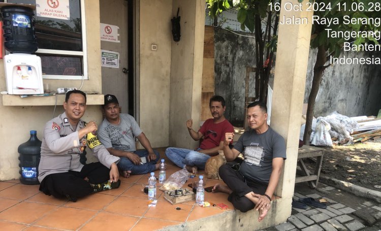 Bhabinkamtibmas Polsek Cikupa Sambangi Warga Desa Bojong untuk Silaturahmi dan Edukasi Kamtibmas