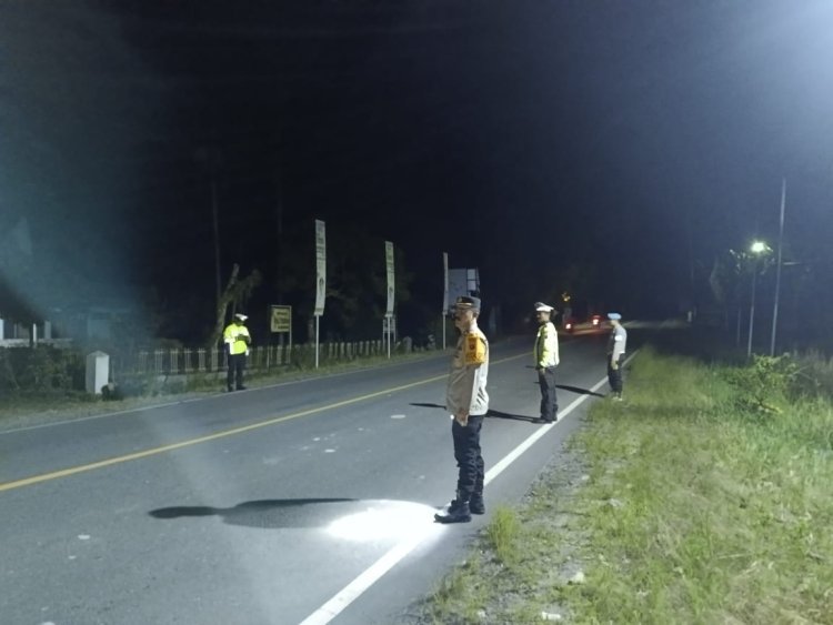 Polres Simalungun Kegiatan Apel Malam Antisipasi Balap Liar dan Gangguan Kamtibmas Jelang Pelantikan Presiden