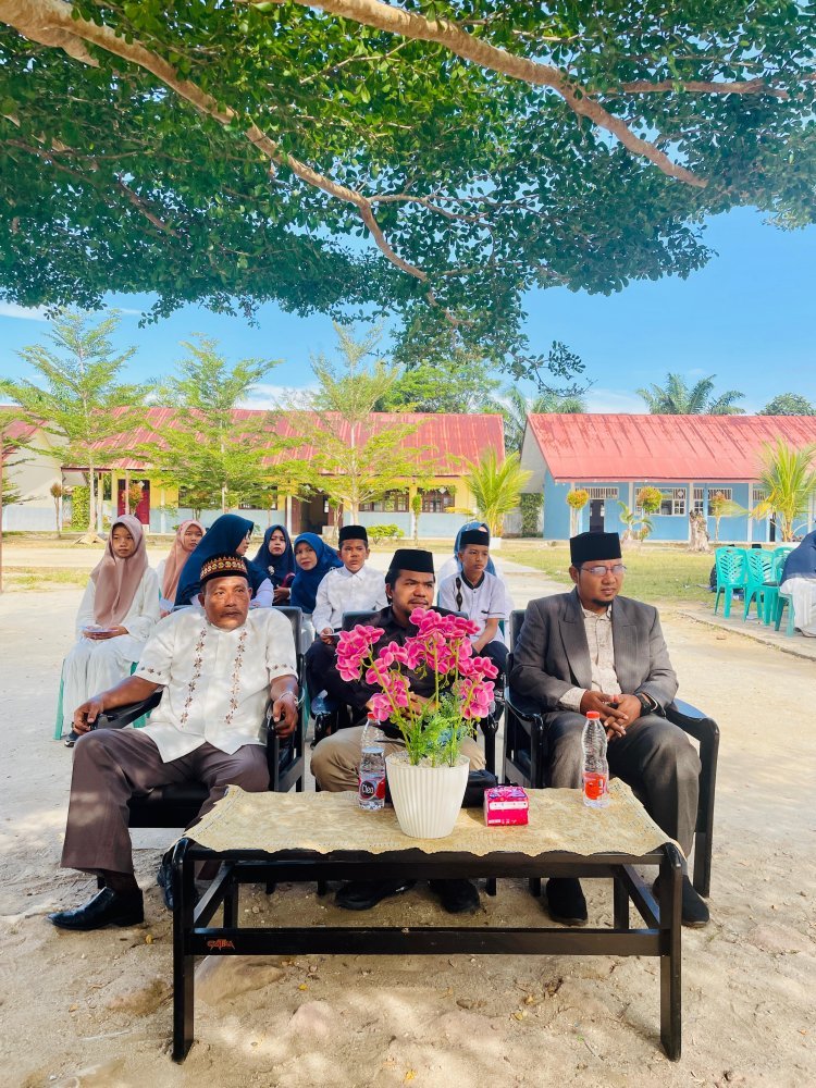 UPTD SPF SMP Negeri 3 Gunung Meriah Gelar Peringatan Maulid Nabi Muhammad SAW: Meneladani Akhlak Serta Meningkatkan Kecintaan kepada Rasulullah