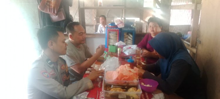 WARUNG BHABINKAMTIBMAS: Upaya Polsek Cikupa Meningkatkan Keamanan dan Kepercayaan Masyarakat
