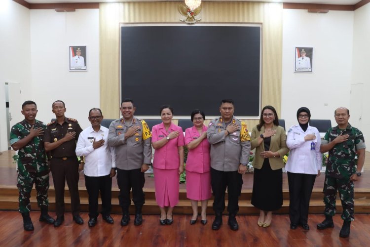 Kapolres Simalungun Berikan Kejutan Ulang Tahun untuk Dandim 0207, Simbol Sinergitas TNI-Polri dalam Menjaga Kedamaian Pilkada 2024