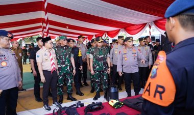 Mayjen TNI Rudy Saladin Dampingi Kunker Panglima TNI dan Kapolri di Surabaya