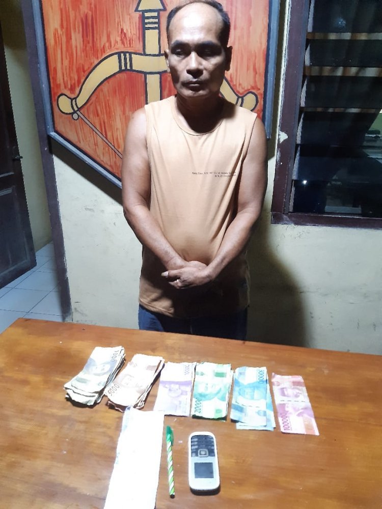 Polsek Bosar Maligas Grebek Sarang Judi, Upaya Hentikan Roda Perjudian: Pelaku dan Barang Bukti Diamankan