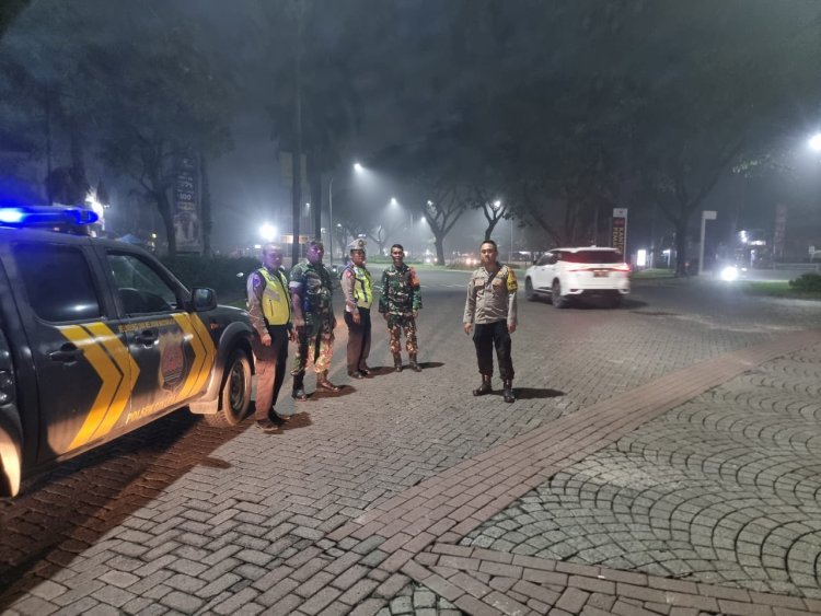 Patroli Mobile Gabungan TNI-Polri di Bunderan 1 Citra Raya, Dipimpin Ipda Udi Muhdi, Antisipasi Kejahatan