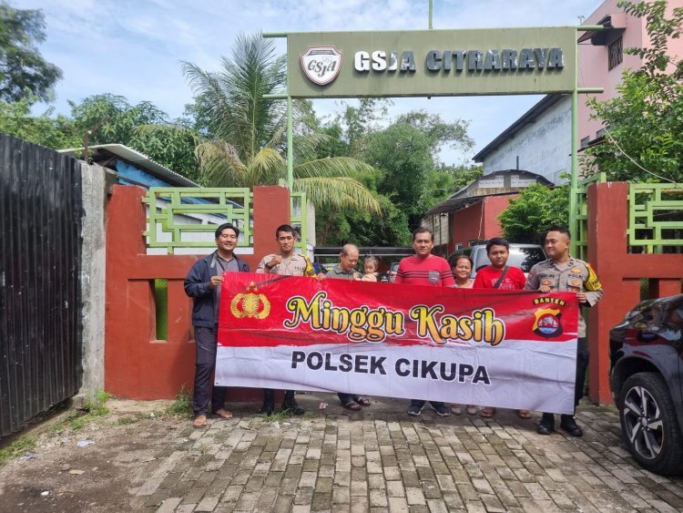 Polsek Cikupa Dukung Program Minggu Kasih dengan Pengamanan Kebaktian Jemaat GSJA Mercy