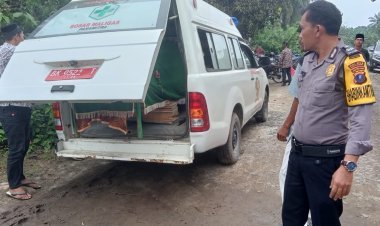 Bhabinkamtibmas Polsek Bosar Maligas Berikan Pesan Kamtibmas Saat Melayat