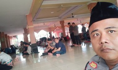 Polsek Cikupa Gelar Jumat Keliling di Masjid An Nur Desa Dukuh