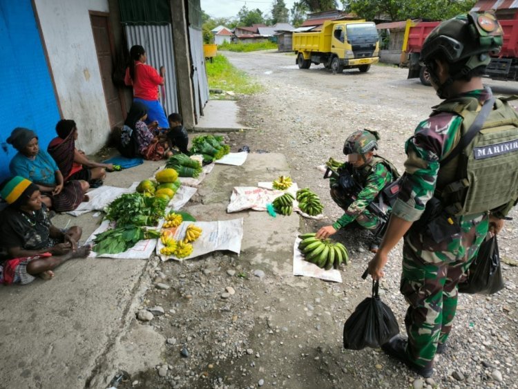 Warga Keikey Sambut Gembira Program ROSITA dari Marinir HABEMA