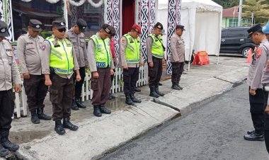 Personel Polres Simalungun Siaga di Pos Yan-II Pantai Bebas Parapat: Amankan Arus Balik Libur Tahun Baru